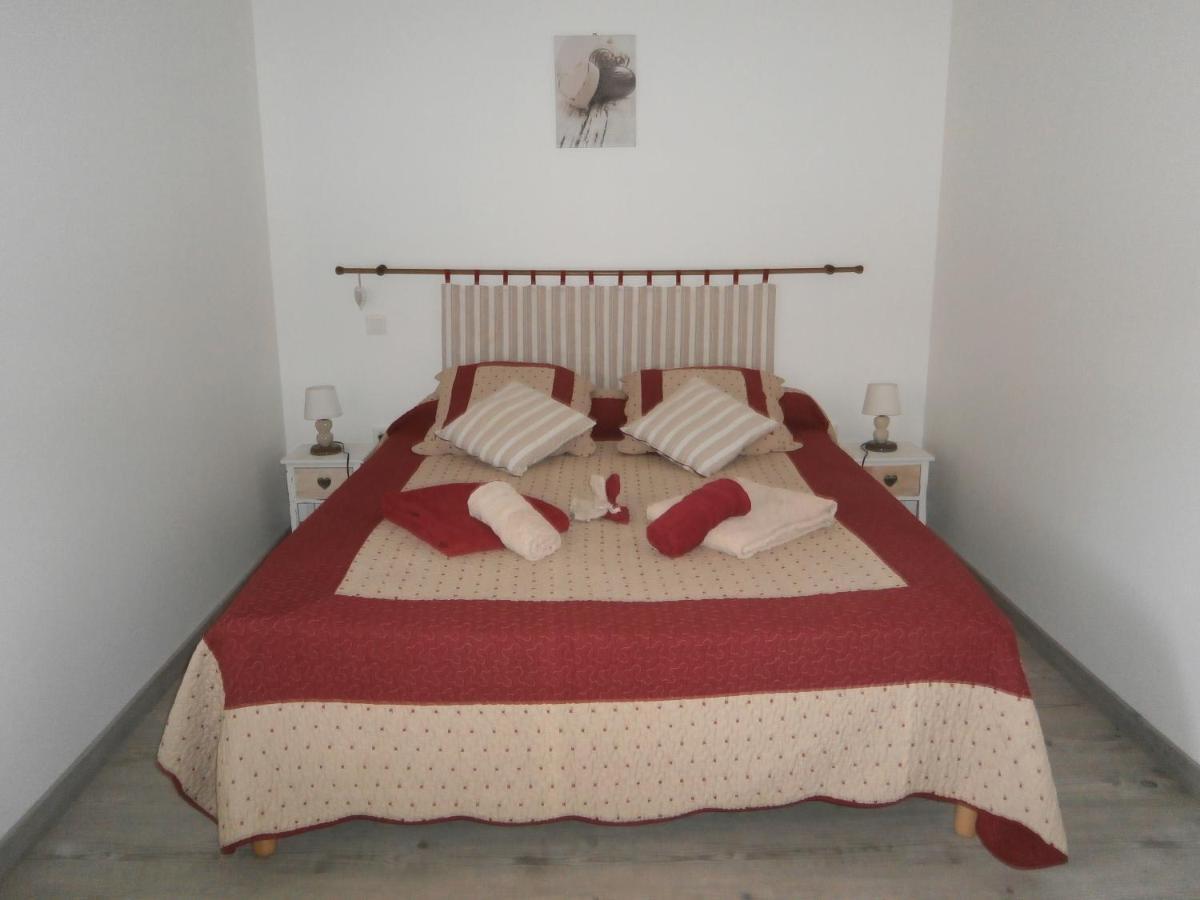 La Chomiarde Bed and Breakfast Saint-Médard-de-Presque Eksteriør billede